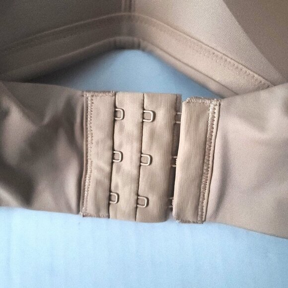 AUDEN Lightly Lined Wire-Free Bra Size 40G Nude/Beige Full Coverage NWOT - Picture 4 of 7